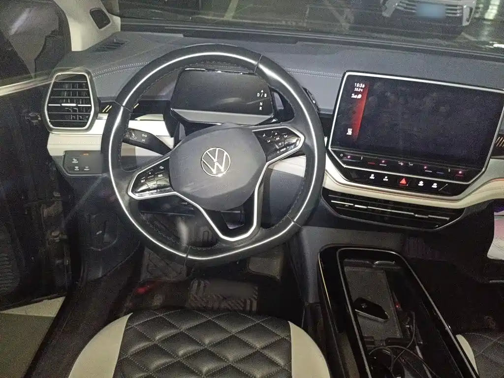 Volkswagen ID.6 Crozz — миниатюра 3