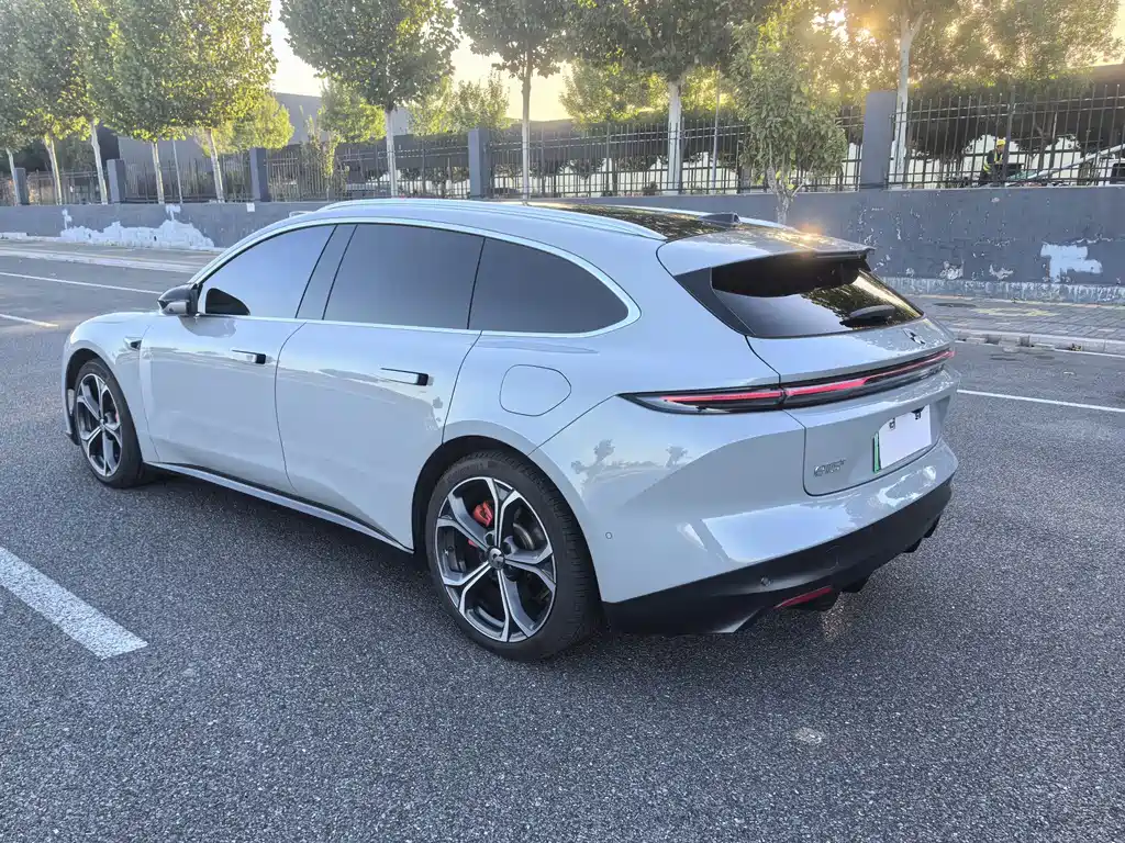 NIO ET5T — миниатюра 6