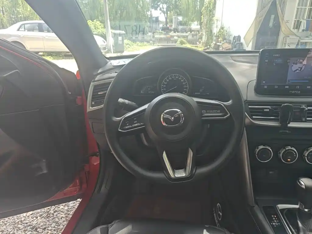 Mazda CX-4 — миниатюра 11