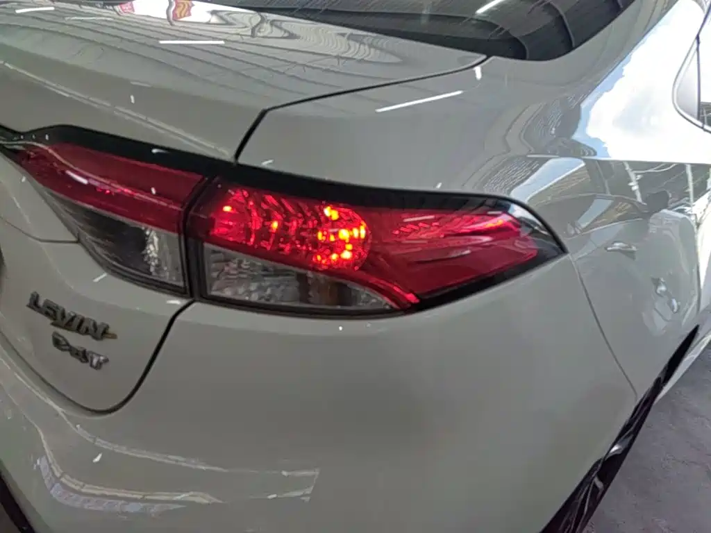 Toyota Levin — миниатюра 8