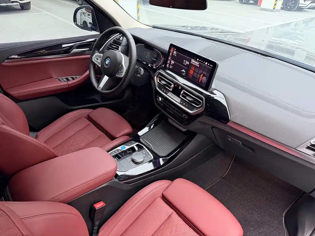 BMW iX3 — миниатюра 4