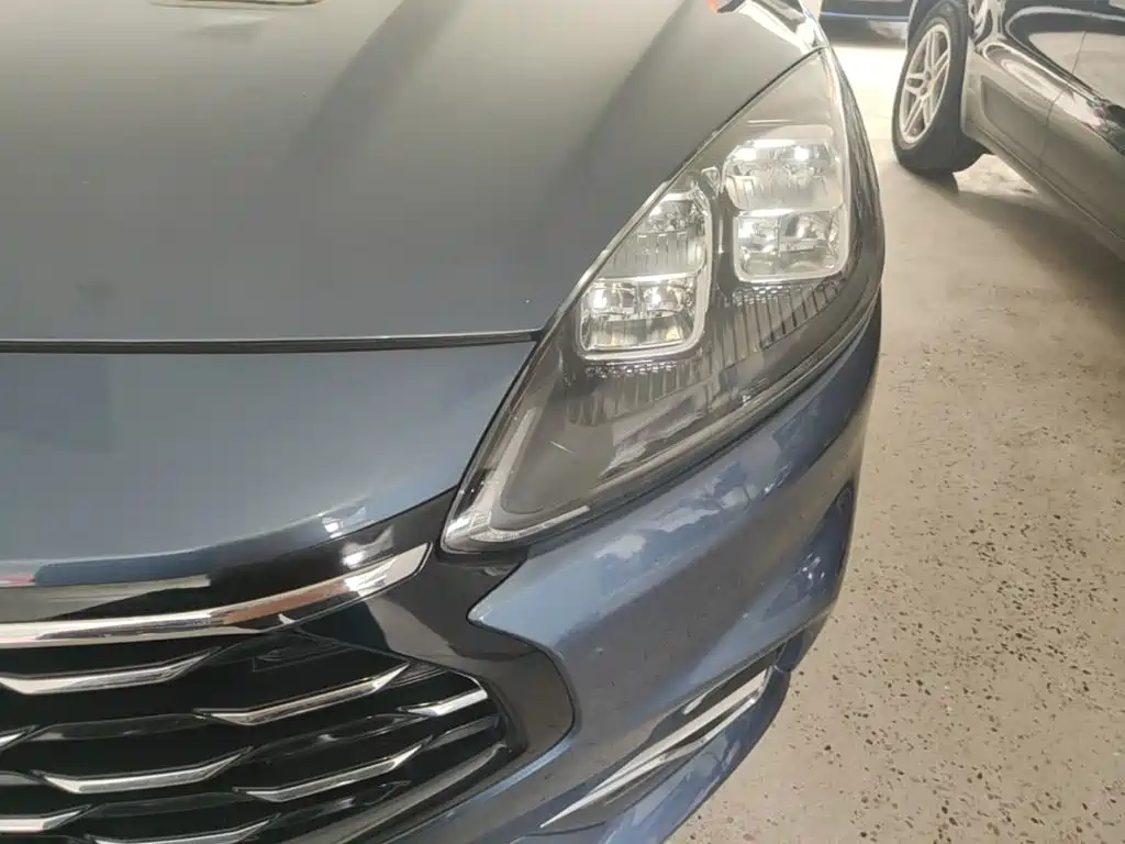 Ford Escape — миниатюра 24
