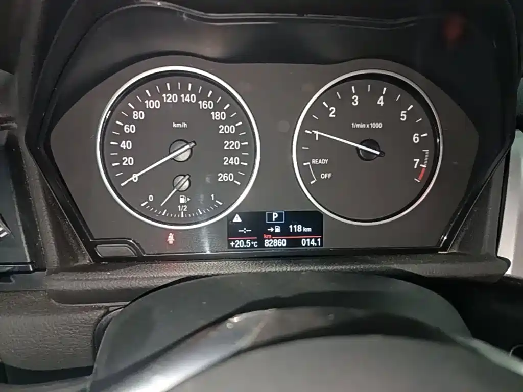 BMW 2 Series Active Tourer (Import) — миниатюра 12