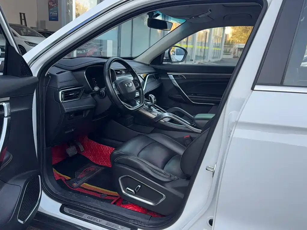 Geely Boyue — миниатюра 12