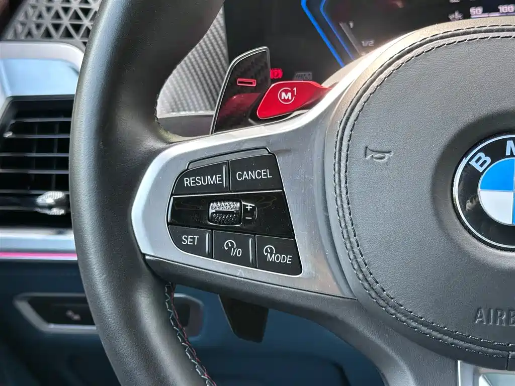 BMW XM — миниатюра 15
