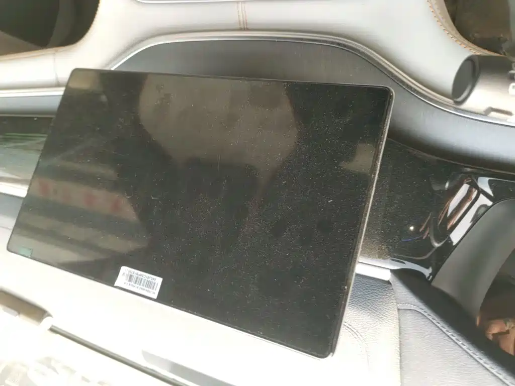 BYD PLUS New Energy — миниатюра 19