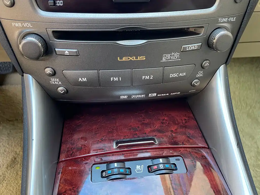 Lexus IS — миниатюра 7