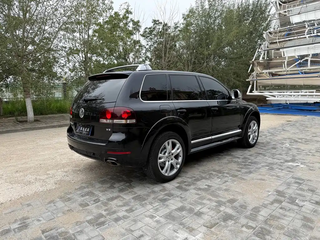 Volkswagen Touareg — миниатюра 7