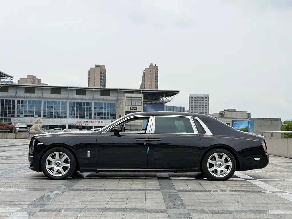 Rolls-Royce — фотографии объявления, Фото 3