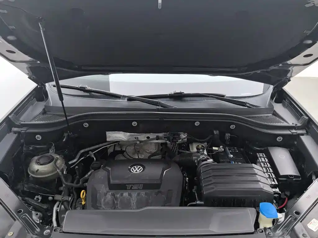 Volkswagen Teramont — миниатюра 6