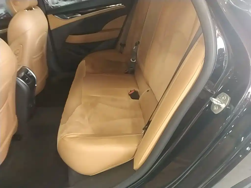 Buick LaCrosse — миниатюра 17
