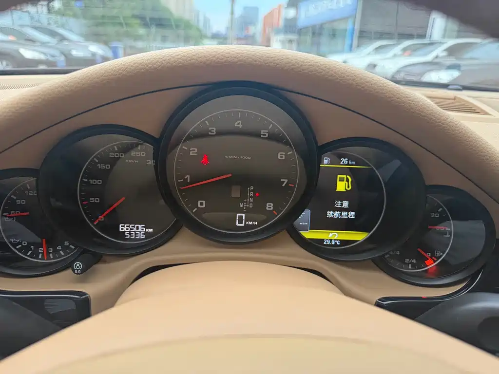 Porsche Panamera — миниатюра 16