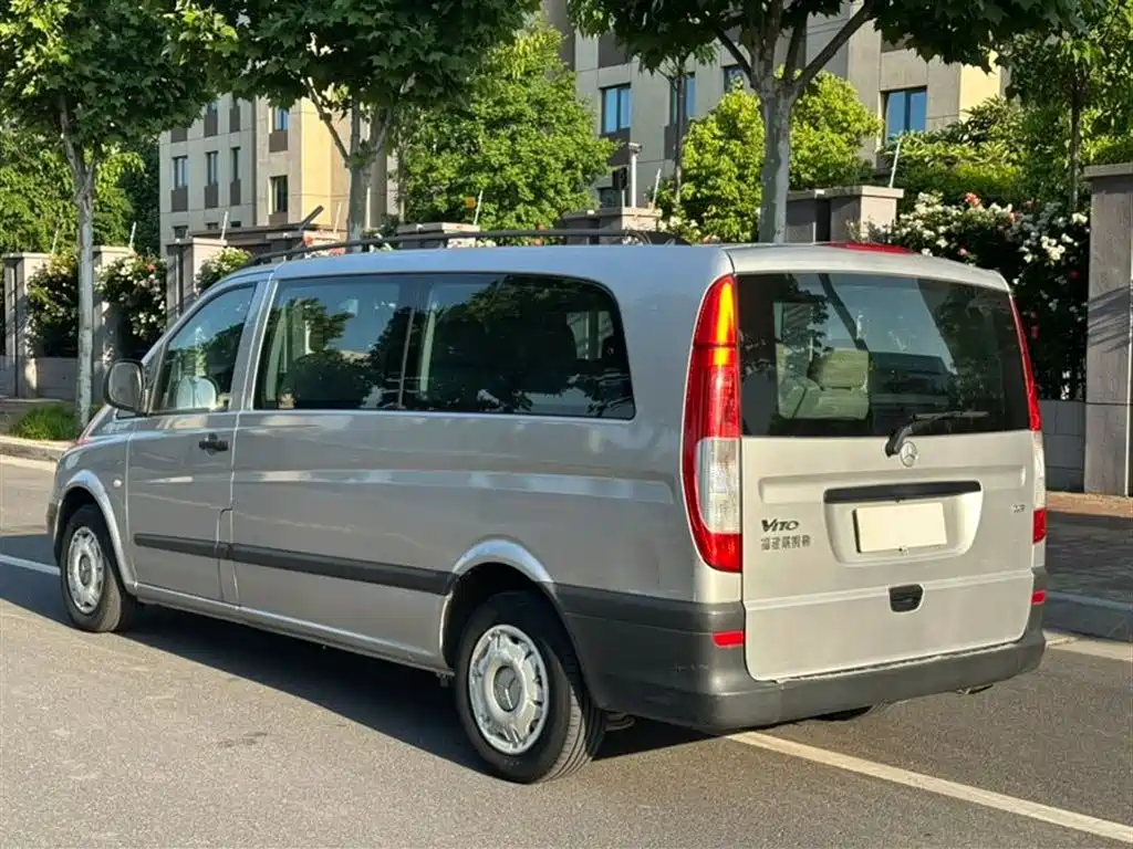 Mercedes-Benz Vito 2010 2.5L
