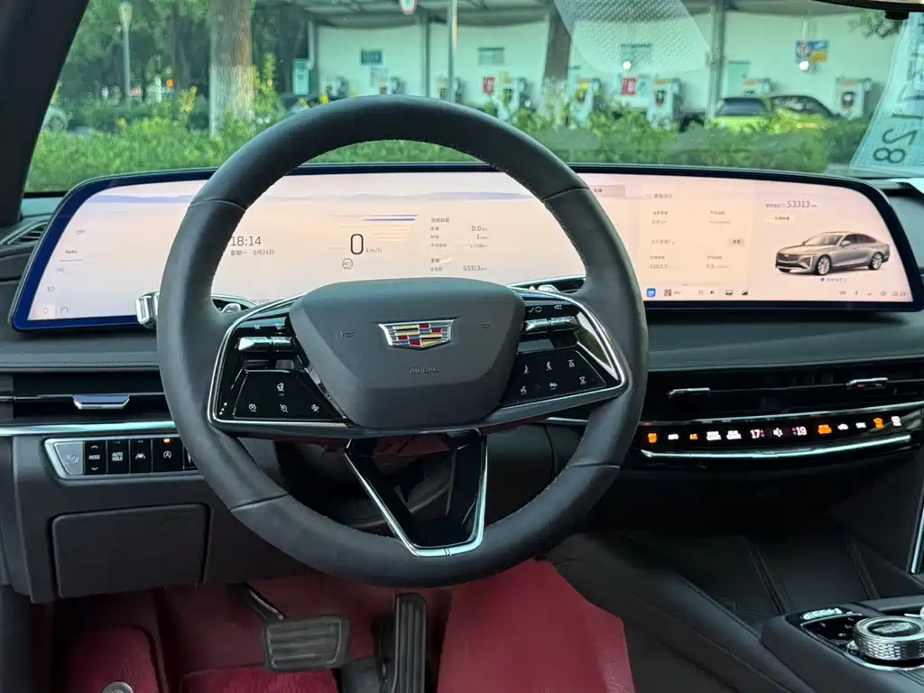 Cadillac CT6 — миниатюра 13