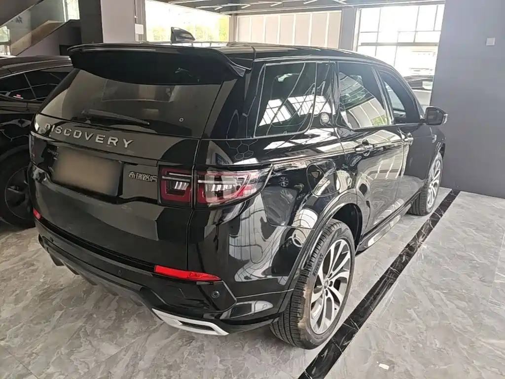 Land Rover Discovery Sport — миниатюра 5