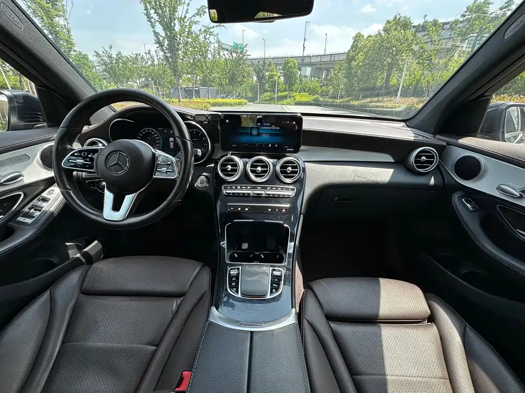 Mercedes-Benz GLC 2020 GLC 260 L 4MATIC
