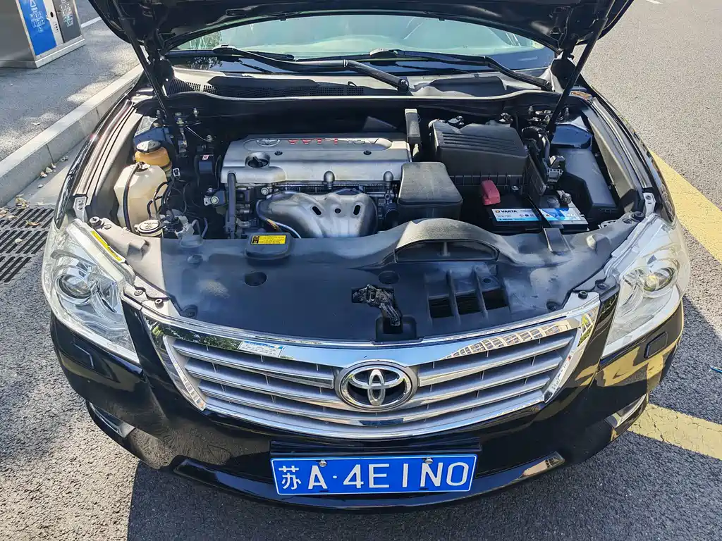 Toyota Camry — миниатюра 22