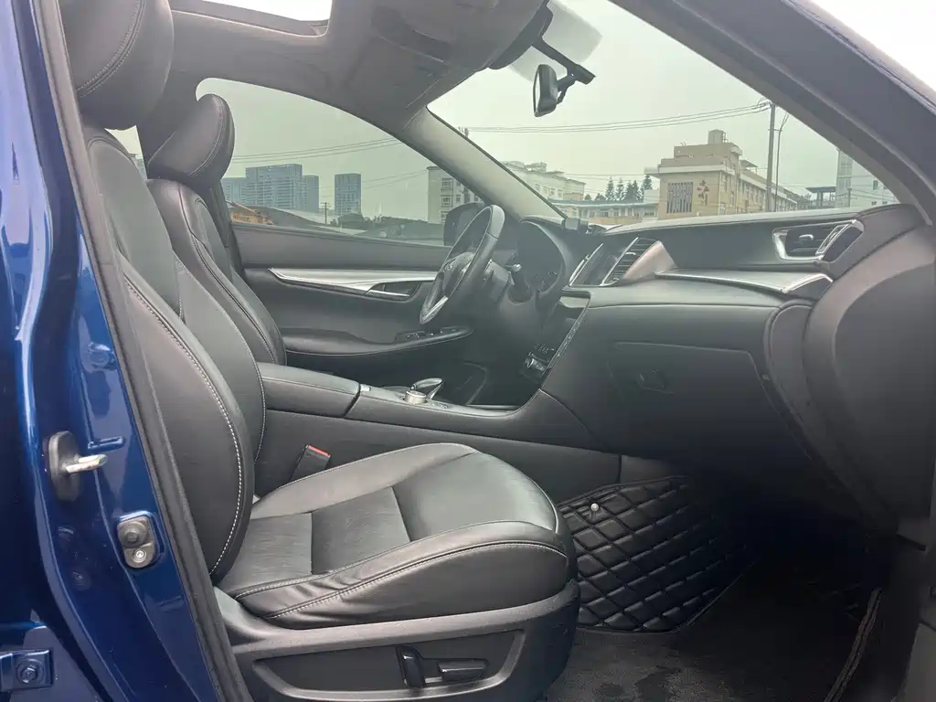 Infiniti QX50 — миниатюра 14