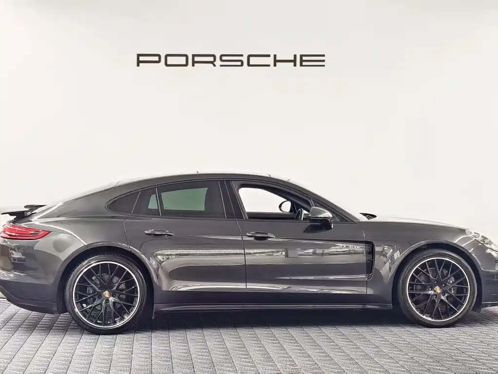 Porsche Panamera — миниатюра 14