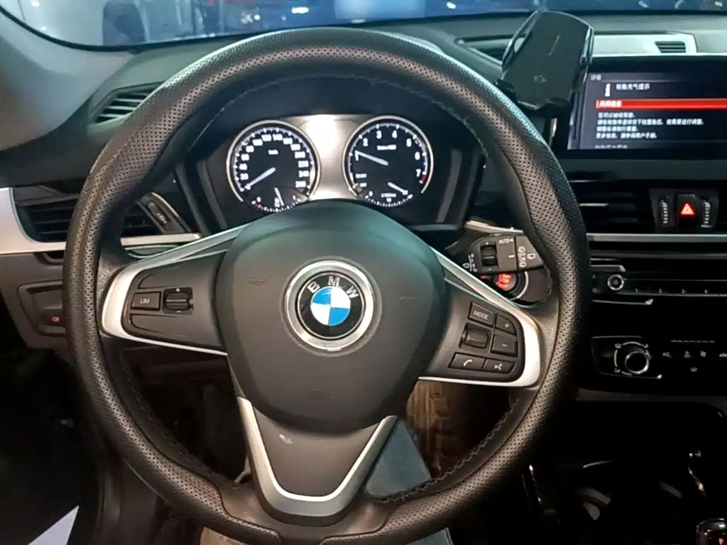 BMW X1 — миниатюра 11