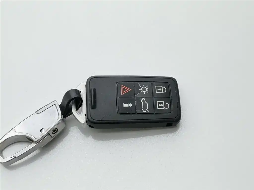 VOLVO S60 PLUG IN HYBRID