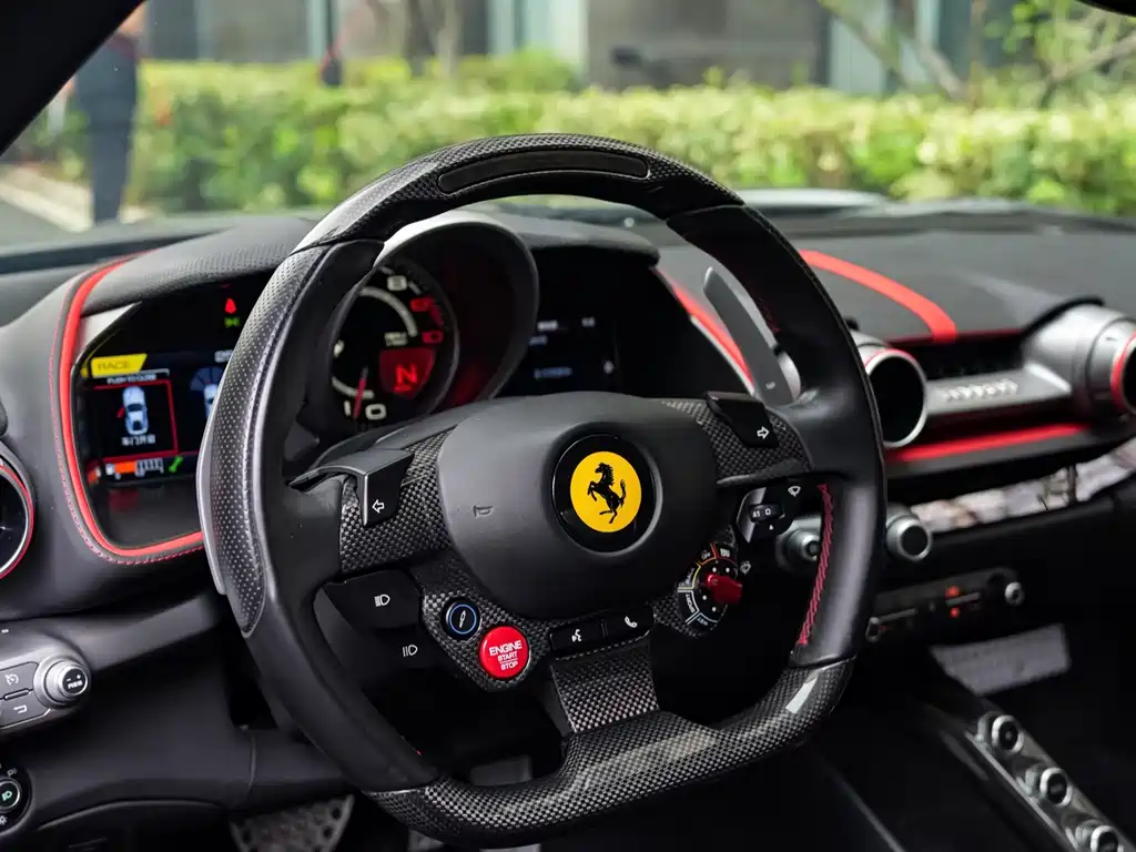 Ferrari 812 — фотографии объявления, Фото 19