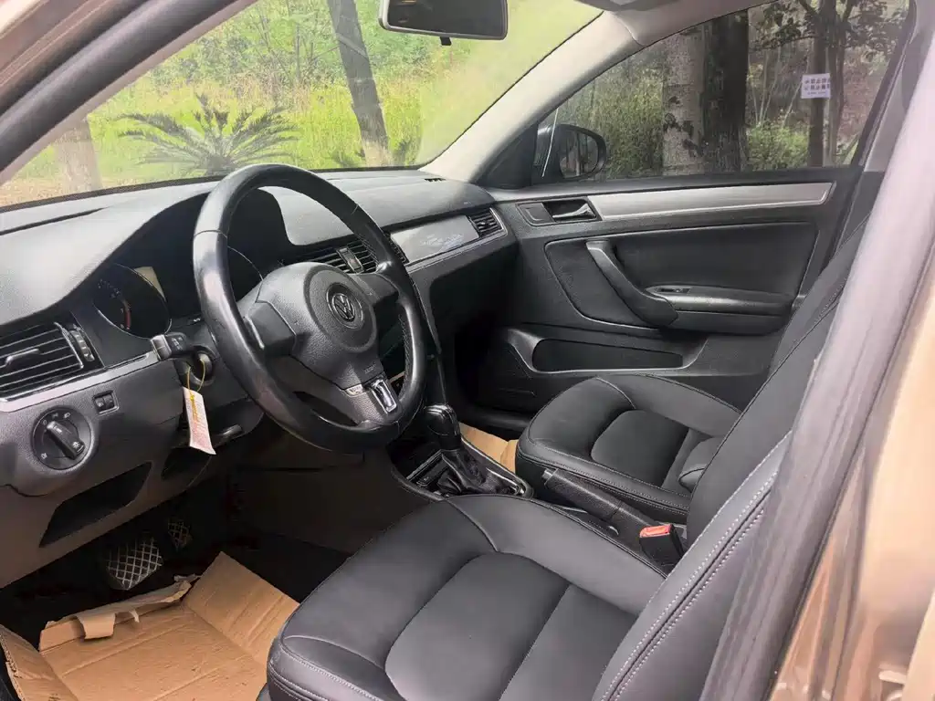 Volkswagen Bora — миниатюра 4