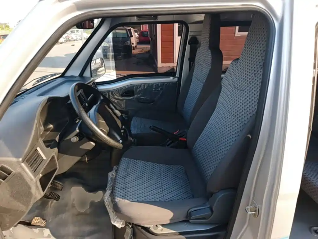 Wuling Zhiguang — миниатюра 15