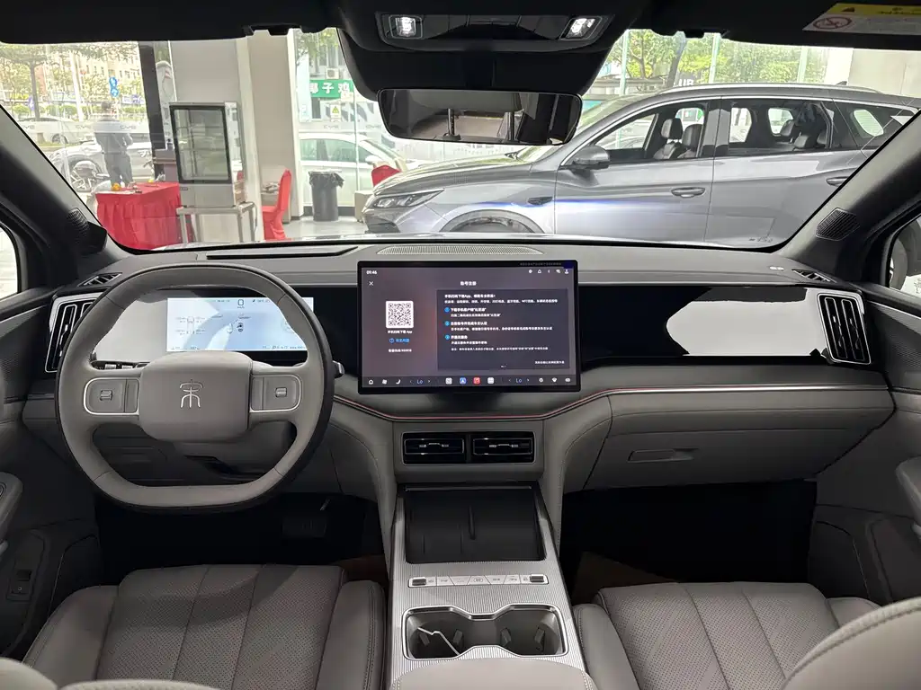 BYD Song Ultra — миниатюра 8