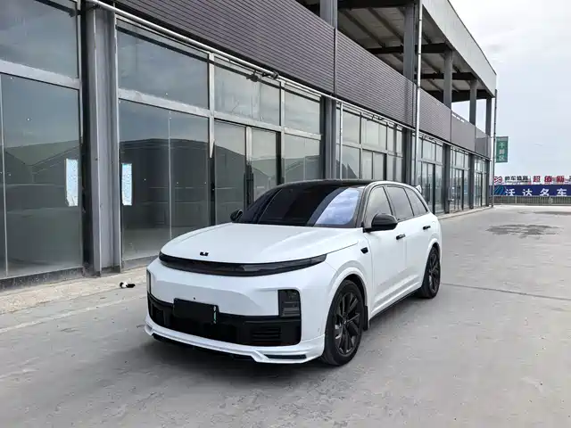 IDEAL CAR IDEAL L7 2024