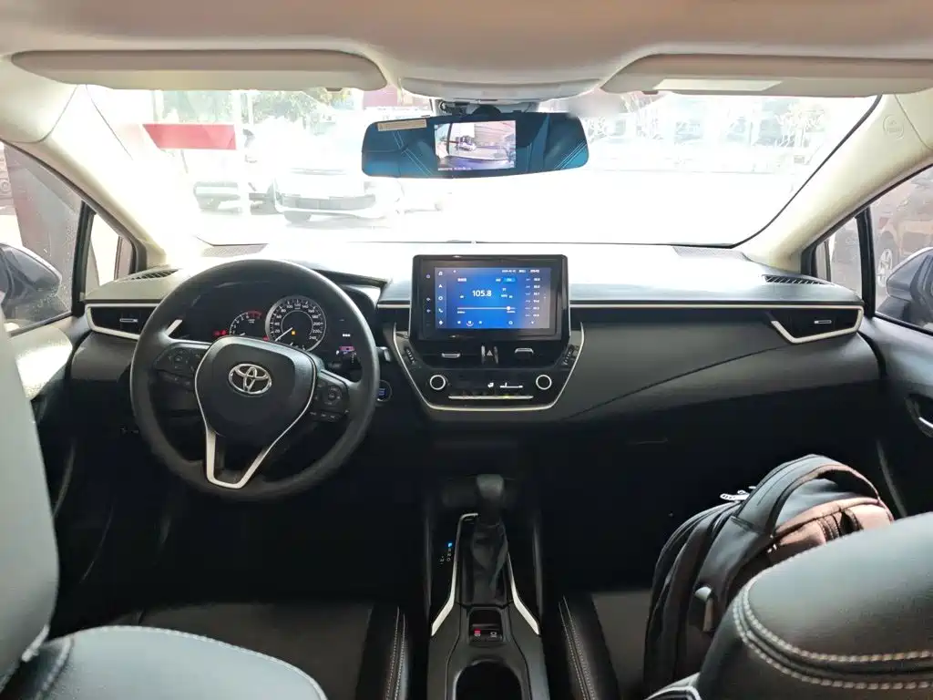 Toyota Corolla — миниатюра 10