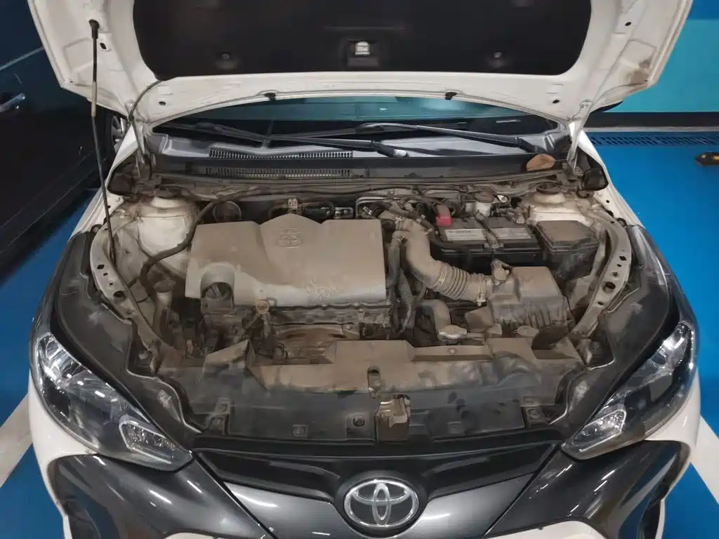 Toyota Yaris L — миниатюра 21