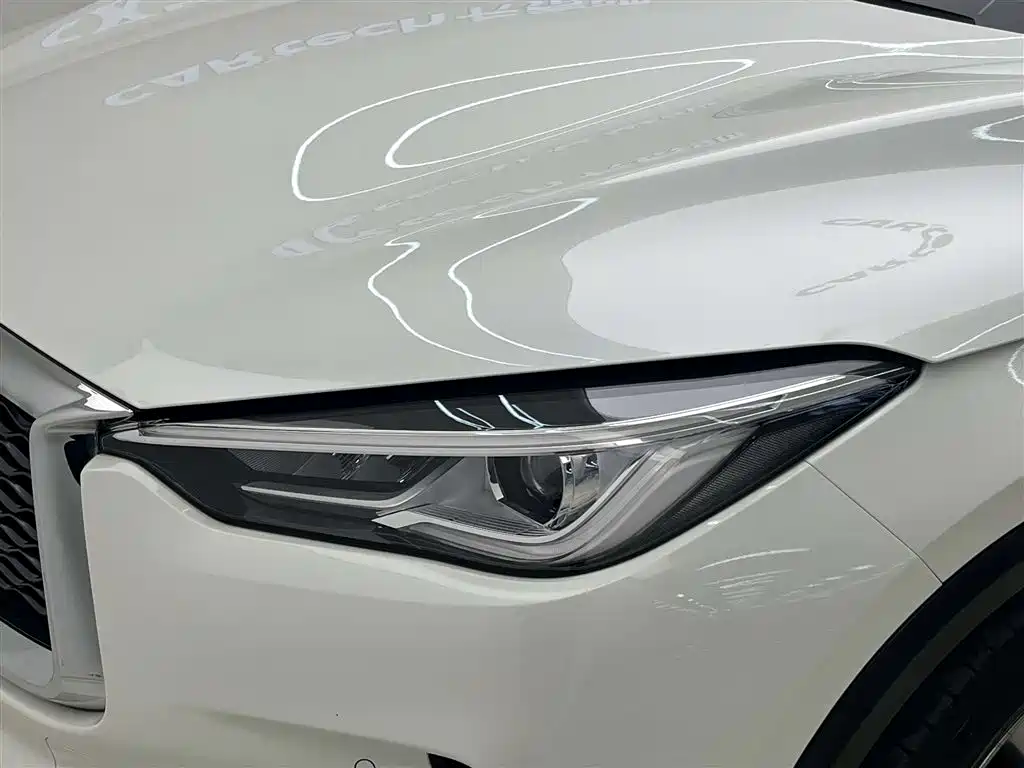 Infiniti QX50 2020 2.0T