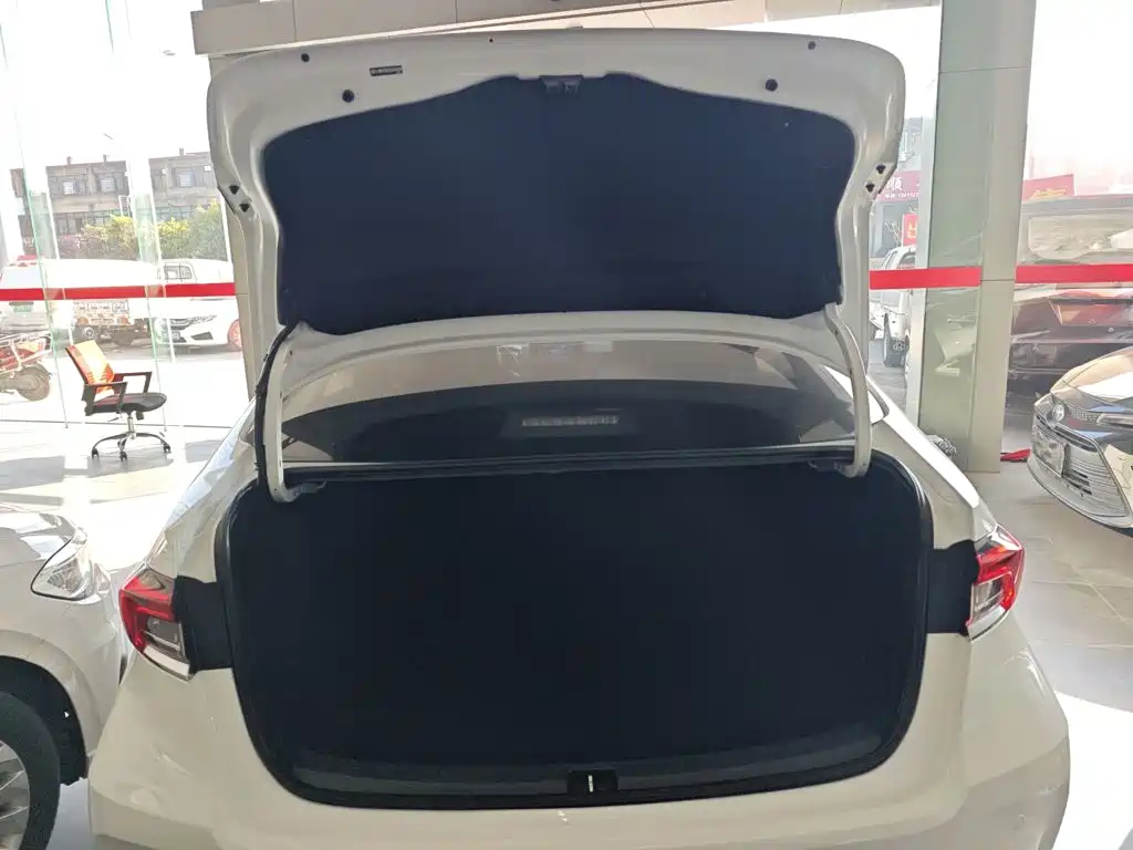 Toyota Corolla — миниатюра 19