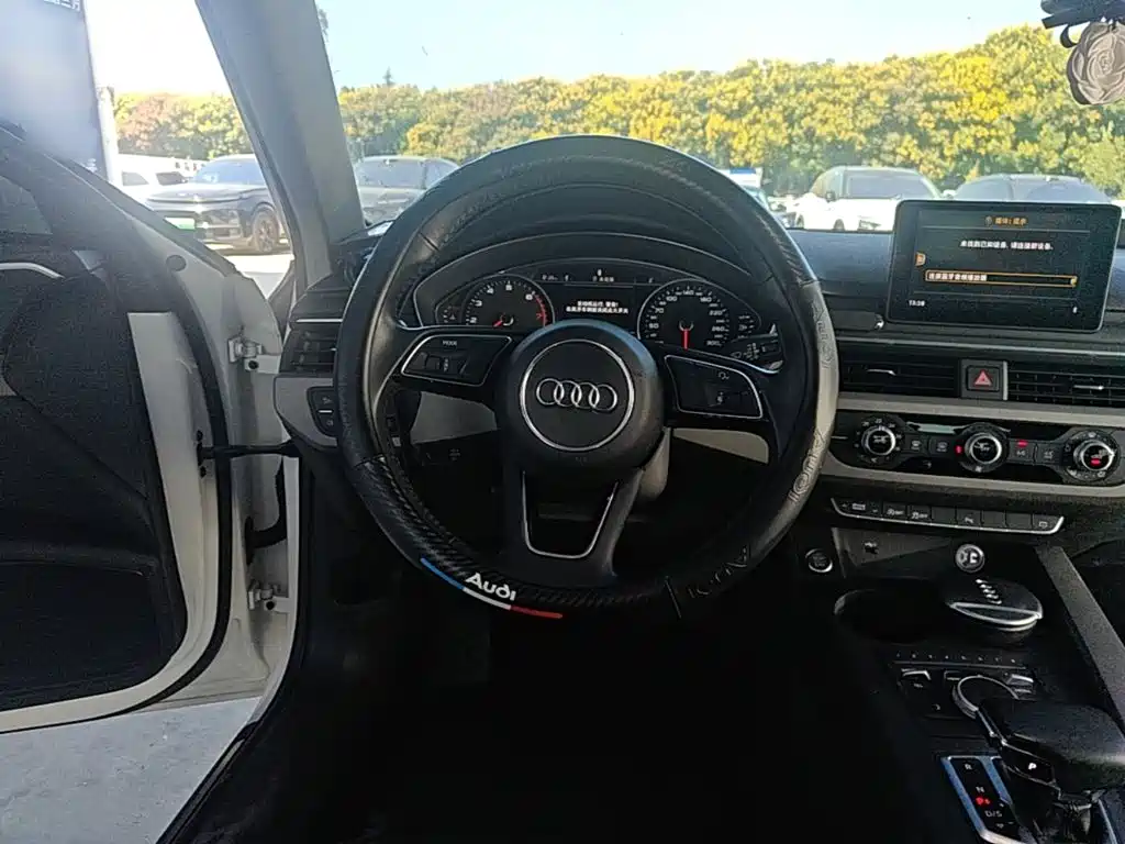 Audi A4L — миниатюра 15