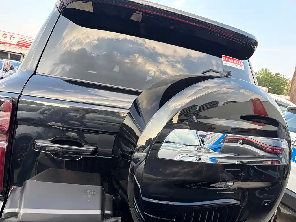 Tank 500 2022 3.0T Sport 5 мест
