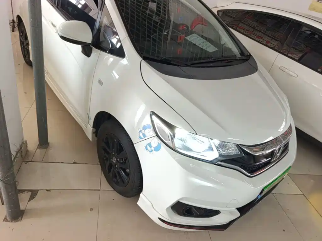 Honda Fit — миниатюра 4