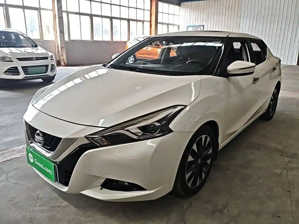 Nissan Bluebird — миниатюра 2