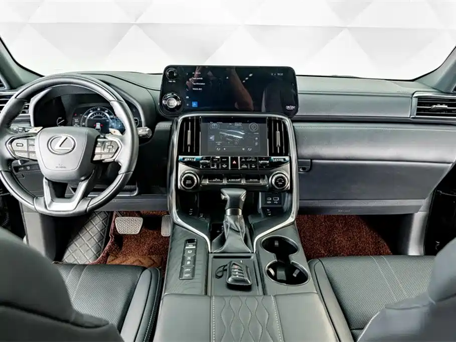 Lexus LX — миниатюра 14