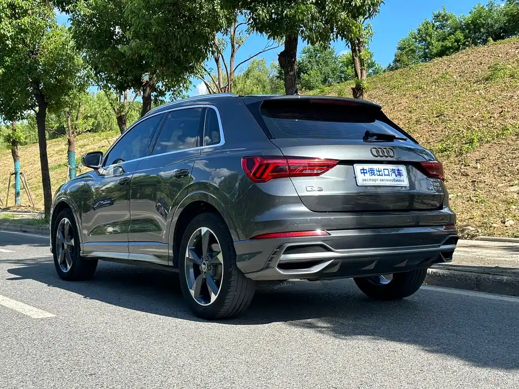 Audi Q3 — миниатюра 5