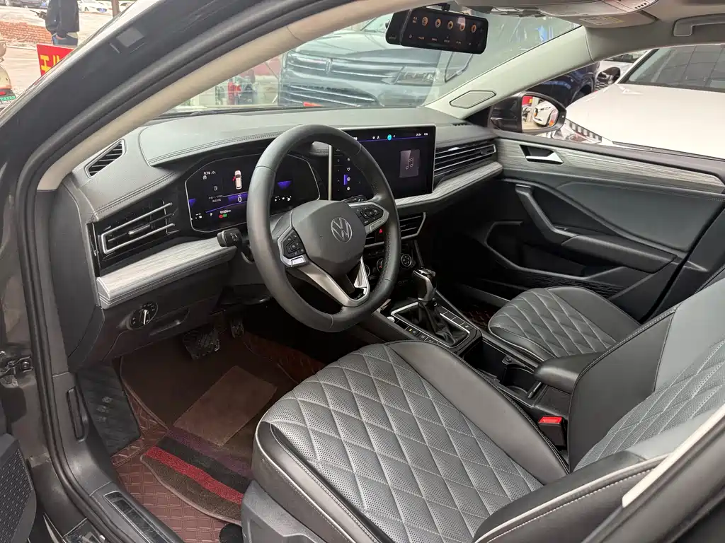Volkswagen Sagitar — миниатюра 4