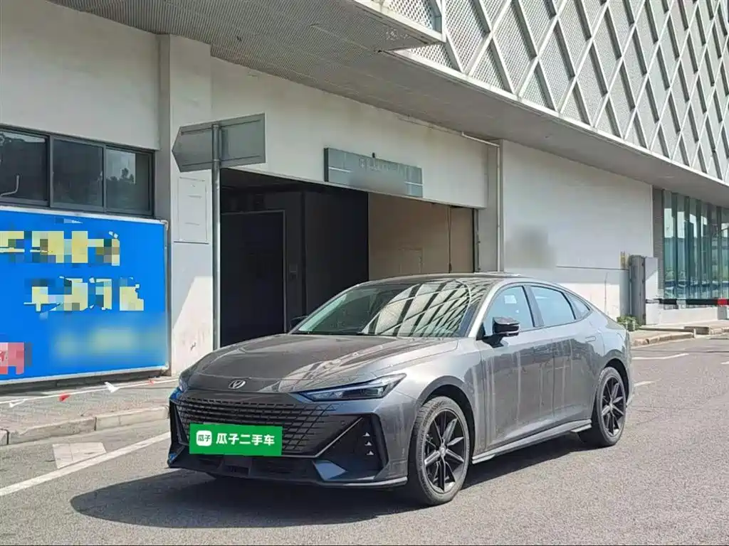 Changan UNI-V iDD 2023