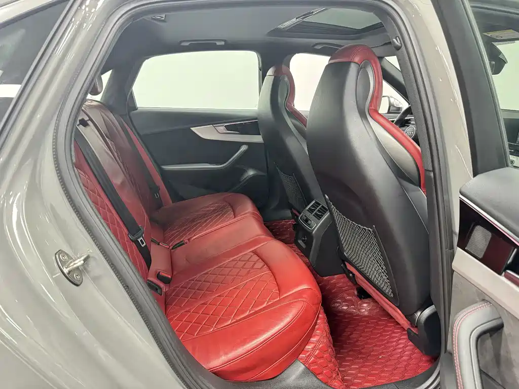 Audi S4 — миниатюра 14