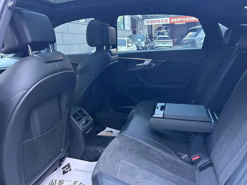 Audi A4L — миниатюра 7