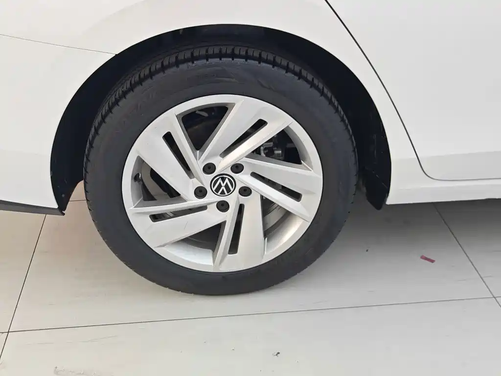 Volkswagen Lamando — миниатюра 15