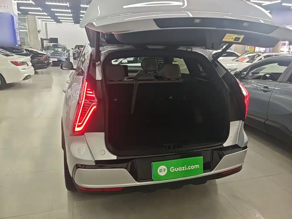 Geely Boyue L — миниатюра 19