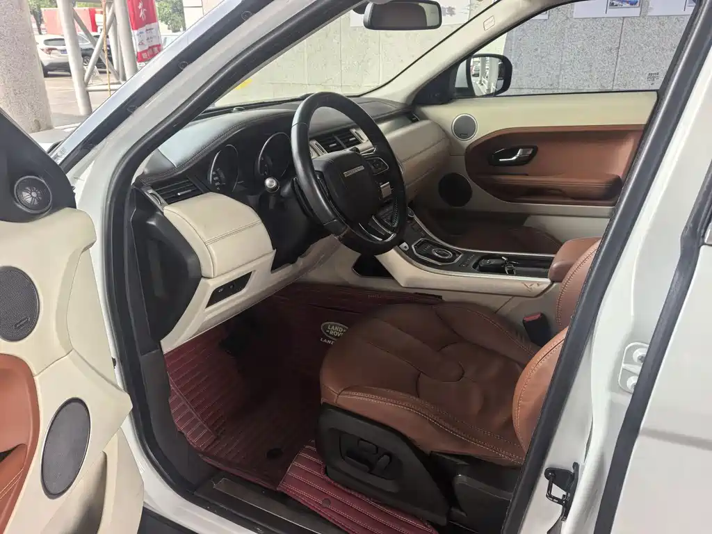 Land Rover Evoque (Import) — миниатюра 2