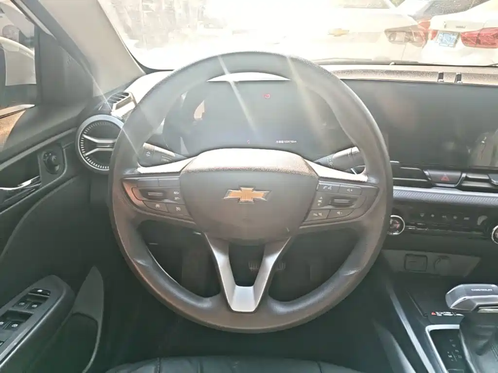 Chevrolet Monza — миниатюра 11