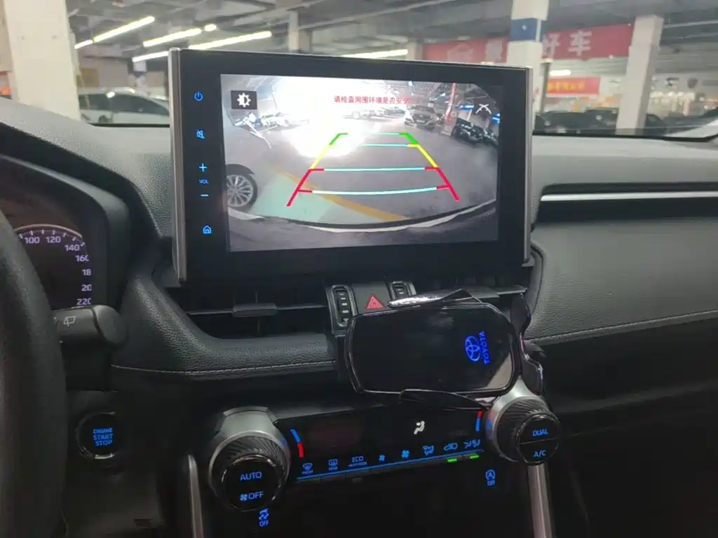 Toyota Wildlander — миниатюра 13