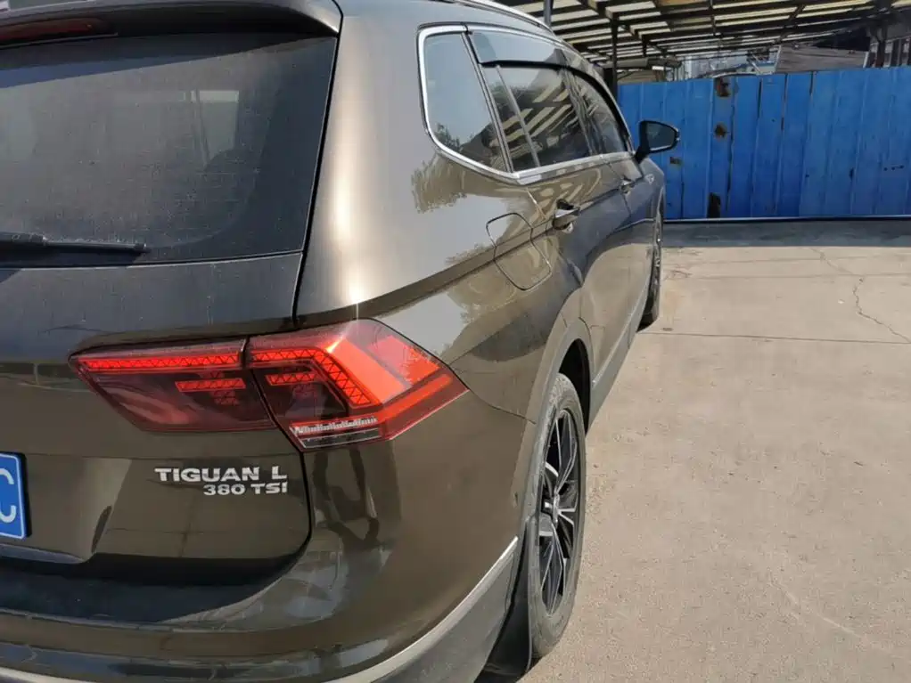 Volkswagen Tiguan L — миниатюра 8